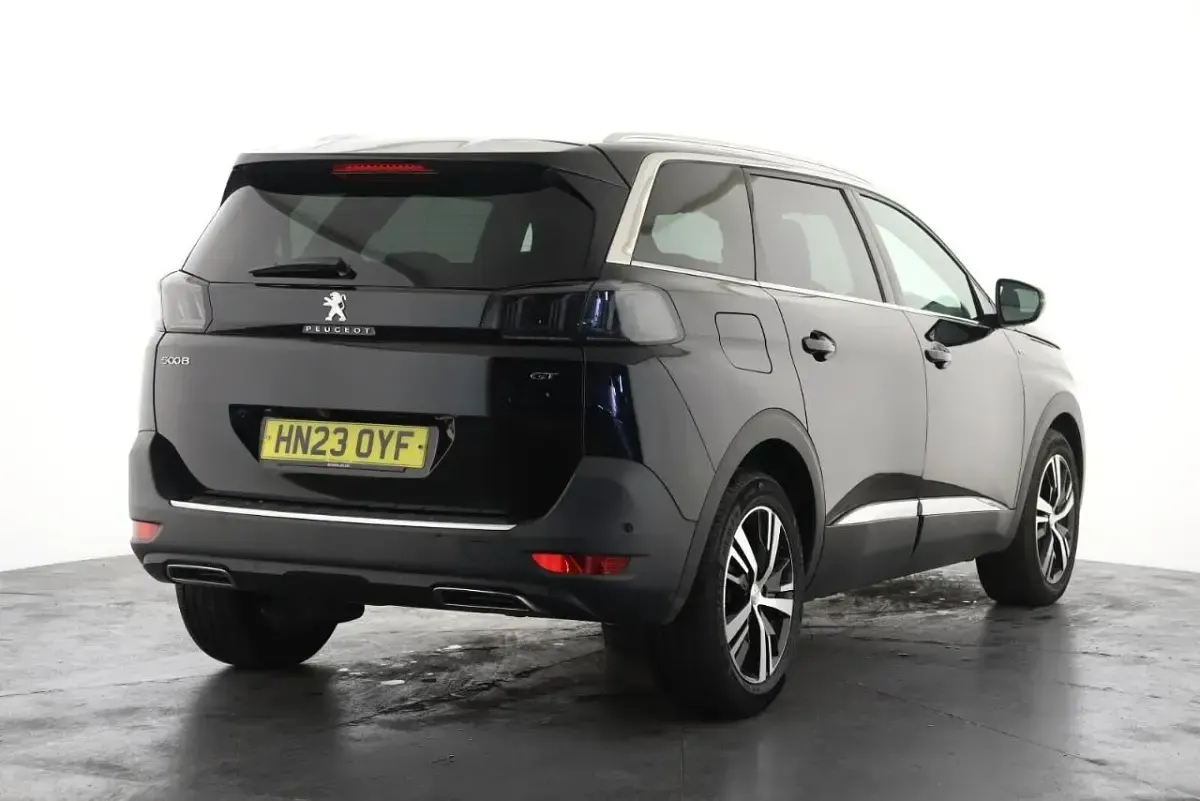 Used Peugeot 5008 GT 129 HP (94 kW) 2023 Black SUV