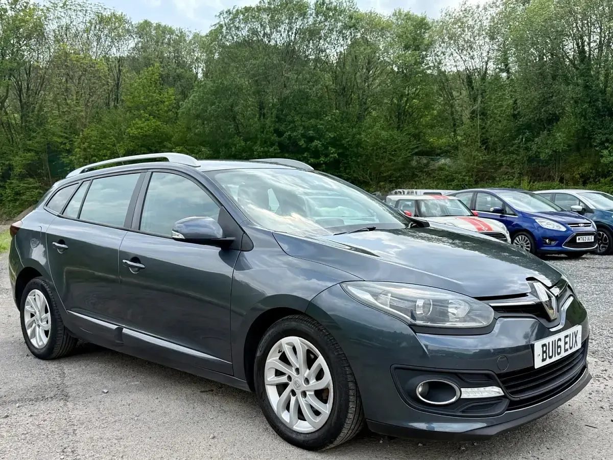Used Renault Mégane GrandTour Expression+ 110 HP (80 kW) 2016 Grey Estate