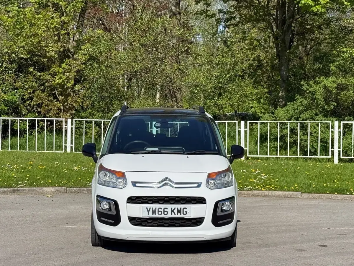 Używany Citroën C3 Picasso Platinum 2017 Biały Minivan