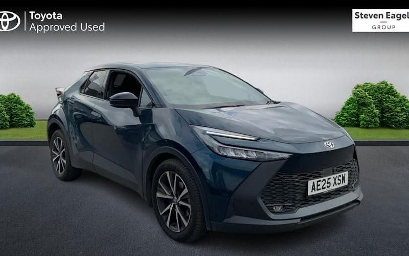 Used Toyota C-HR Design 140 HP (102 kW) 2026 SUV