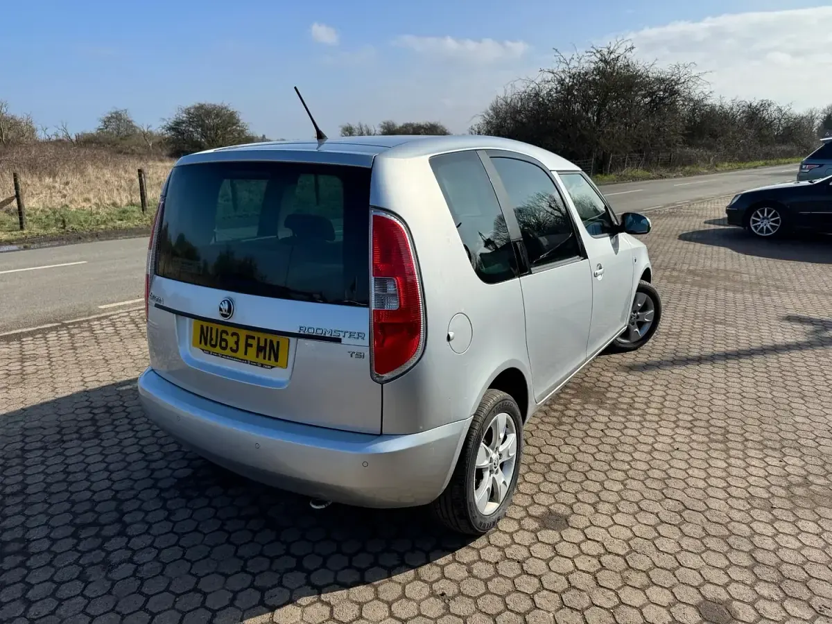 Used Skoda Roomster SE 105 HP (77 kW) 2013 Silver MPV
