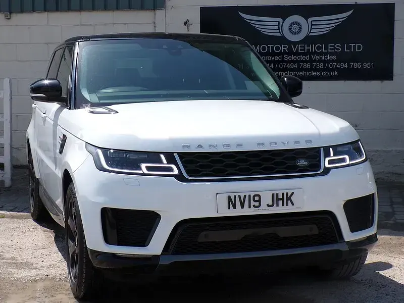 Used Land Rover Range Rover Sport HSE 306 HP (225 kW) 2019 White SUV