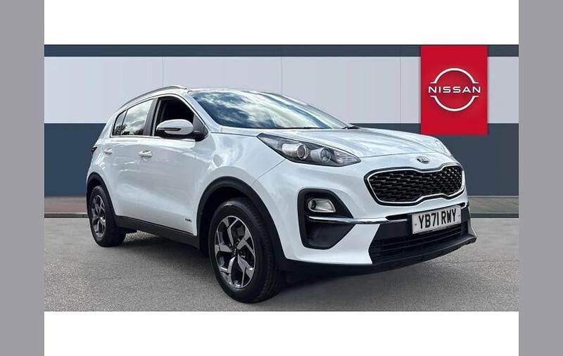 White Used 2022 Kia Sportage SUV | £15,308 (Super price) - Image 1/4
