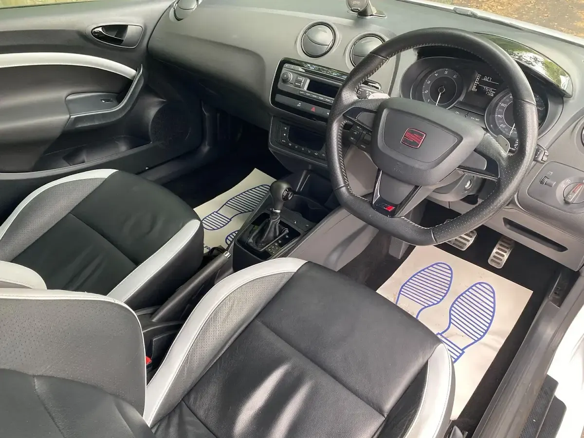 Used Seat Ibiza CUPRA 85 HP (62 kW) 2013 White Coupe