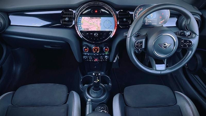 Used Mini John Cooper Works Hatch 228 HP (167 kW) 2022 Grey Hatchback