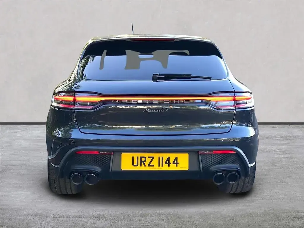 Used Porsche Macan 265 HP (194 kW) 2022 Grey SUV