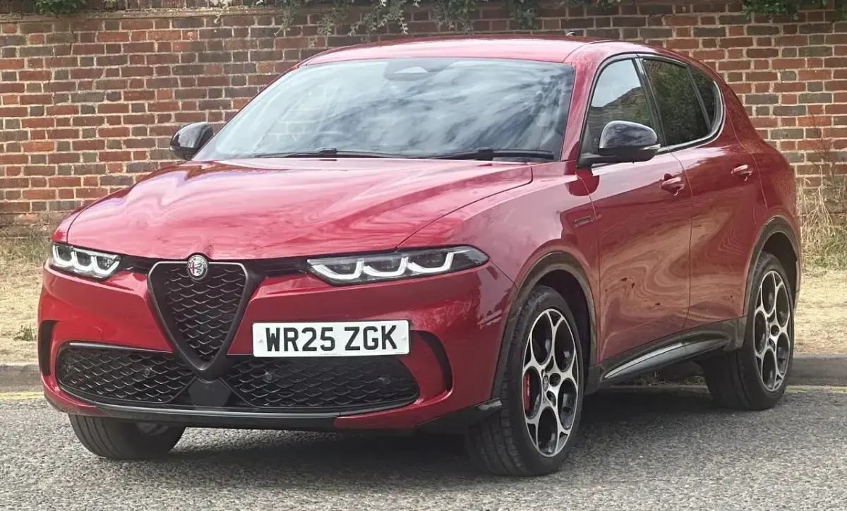 Used Alfa Romeo Tonale Veloce 158 HP (116 kW) 2025 Red SUV