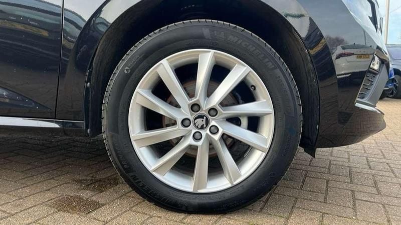 Used Skoda Kamiq SE 95 HP (69 kW) 2025 Black SUV