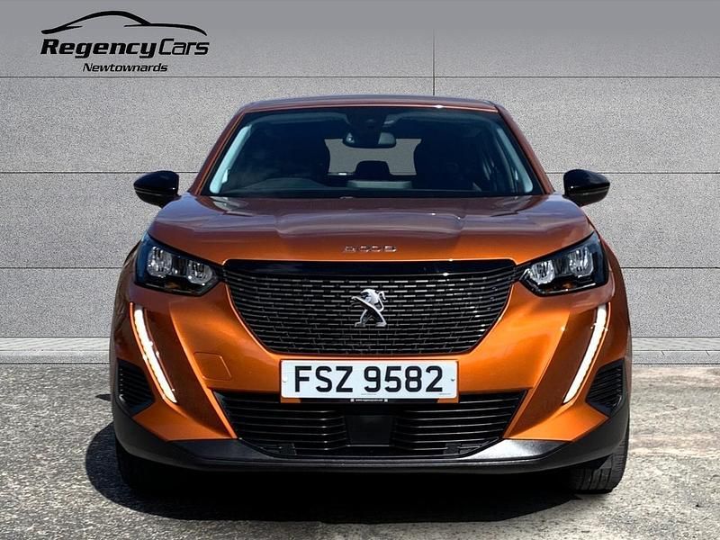 Used Peugeot 2008 Active Premium 100 HP (73 kW) 2022 Orange SUV