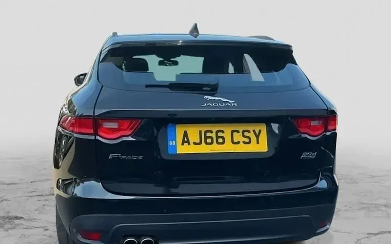 Used Jaguar F-Pace R-Sport 179 HP (131 kW) 2020 SUV