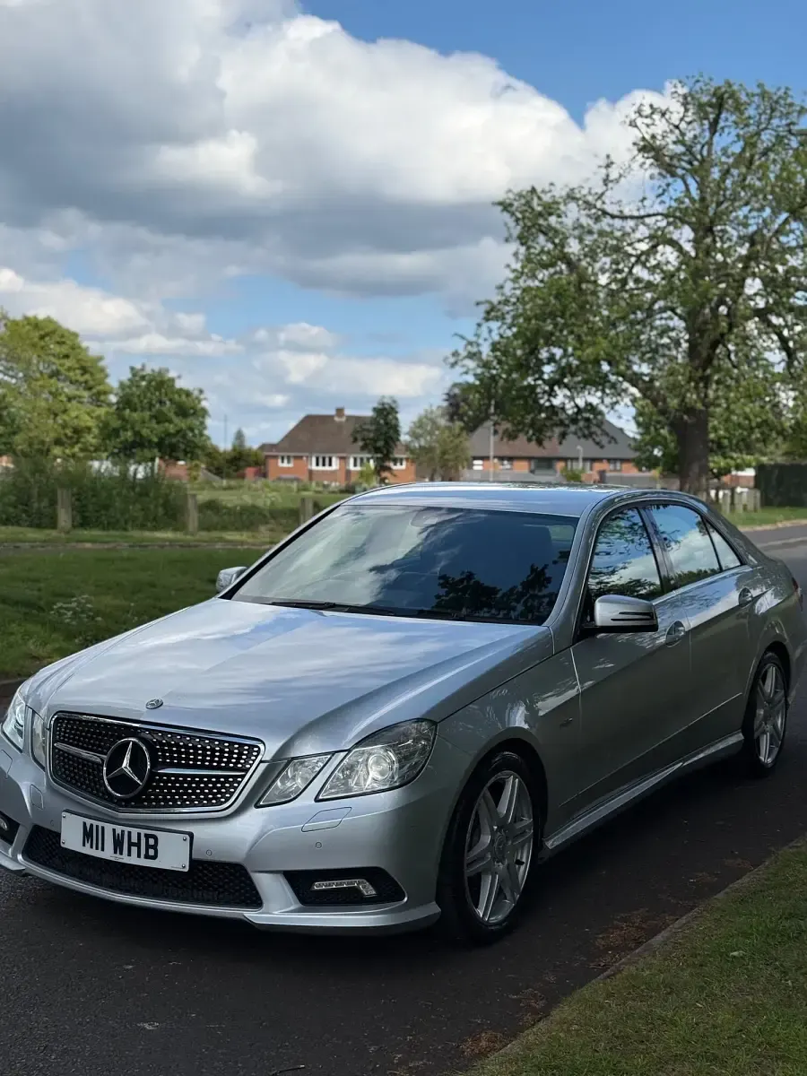 Used Mercedes E350 2010 Silver Sedan