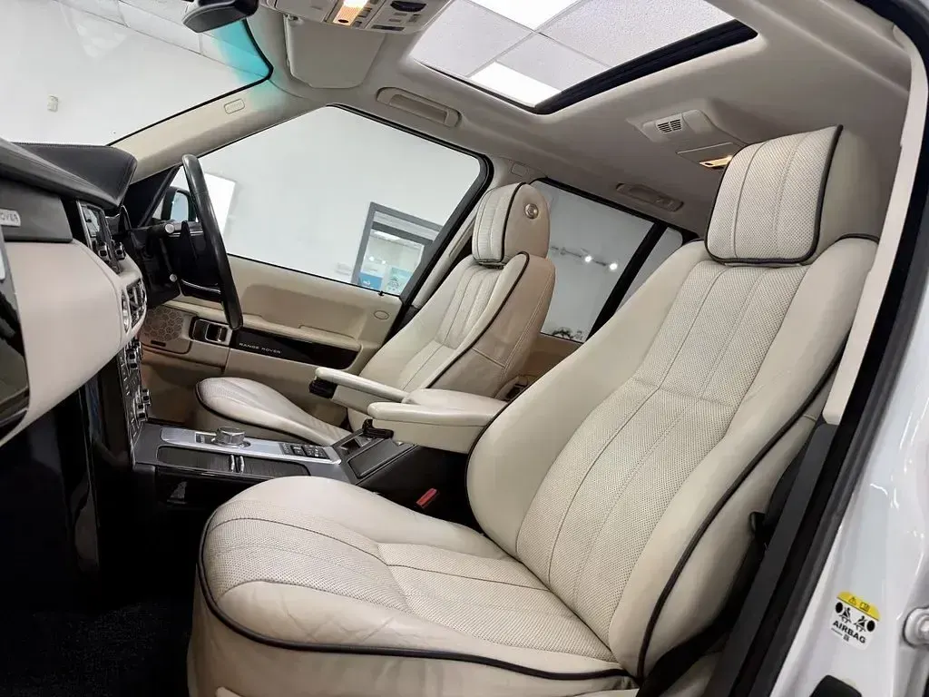 Used Land Rover Range Rover 313 HP (230 kW) 2012 White SUV