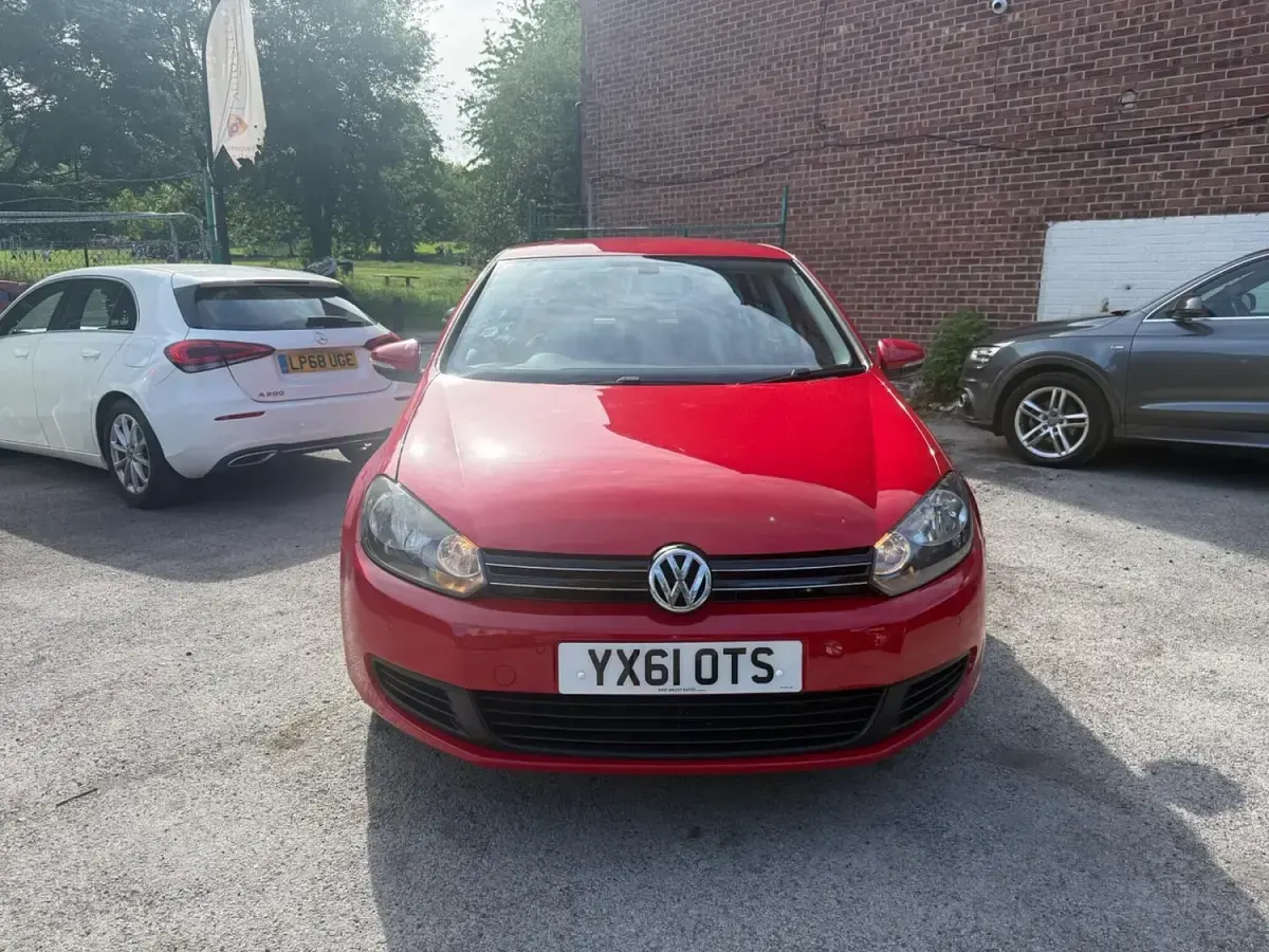 Used VW Golf VI SE 2011 Red Hatchback