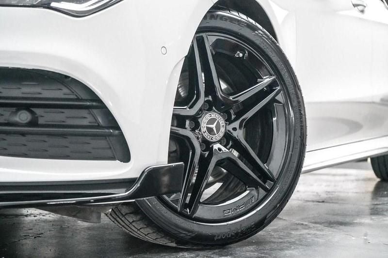 Used Mercedes CLA180 AMG Line Premium 136 HP (100 kW) 2023 White Sedan