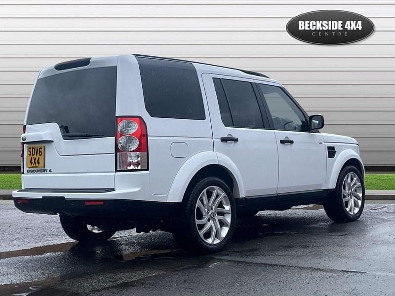 Used Land Rover Discovery 4 Landmark 2011 White SUV