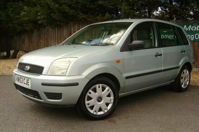 Used Ford Fusion 67 HP (49 kW) 2004 Estate