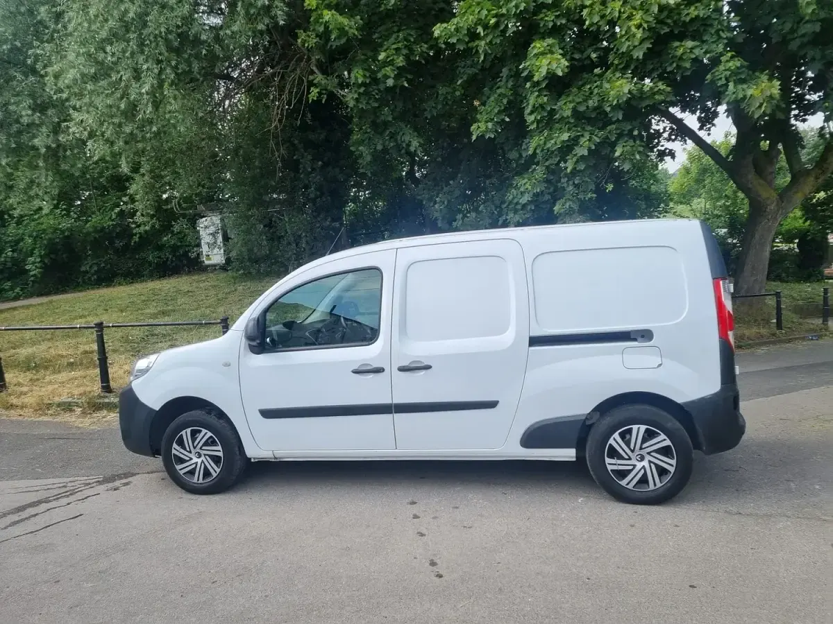 Used Renault Kangoo Business 2021 White MPV