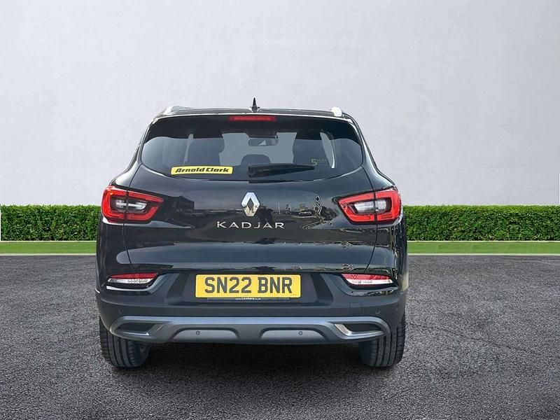 Usado Renault Kadjar Techno 140 HP (102 kW) 2022 Preto SUV