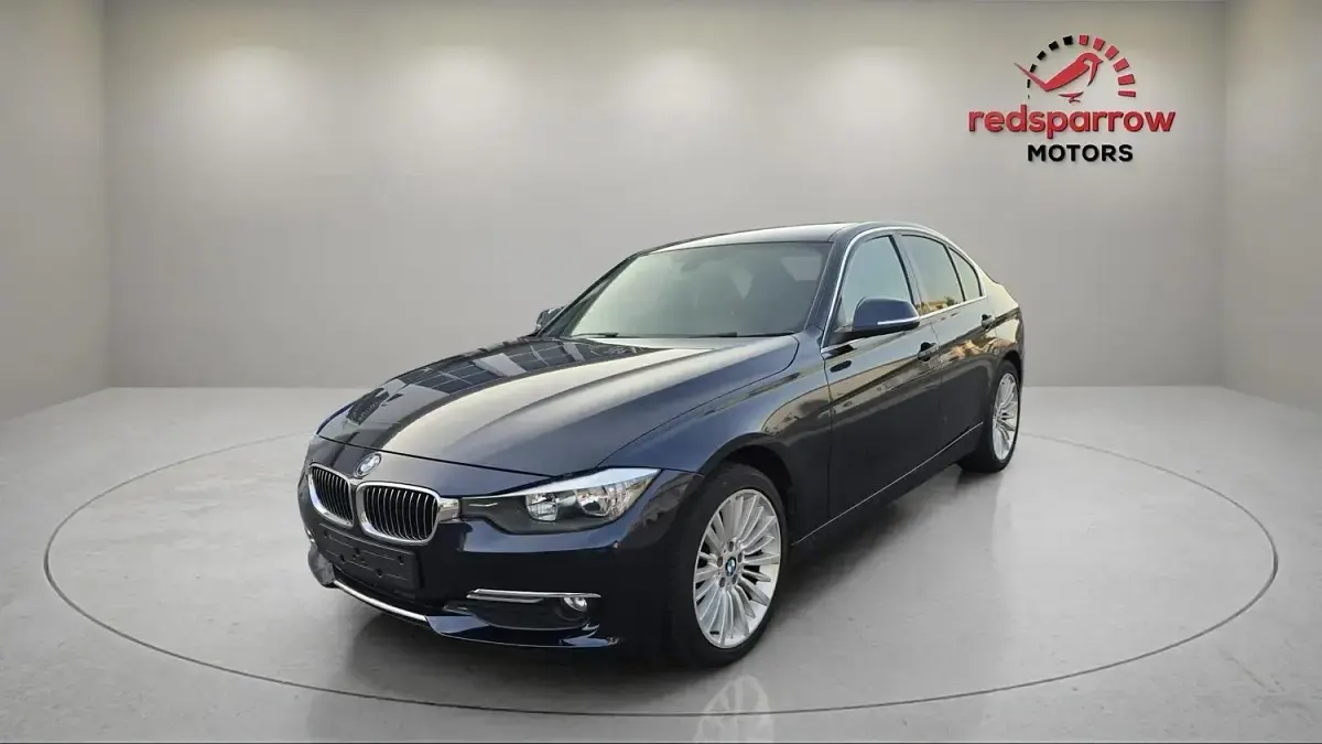 Used BMW 320 Luxury Line 184 HP (135 kW) 2012 Blue Sedan