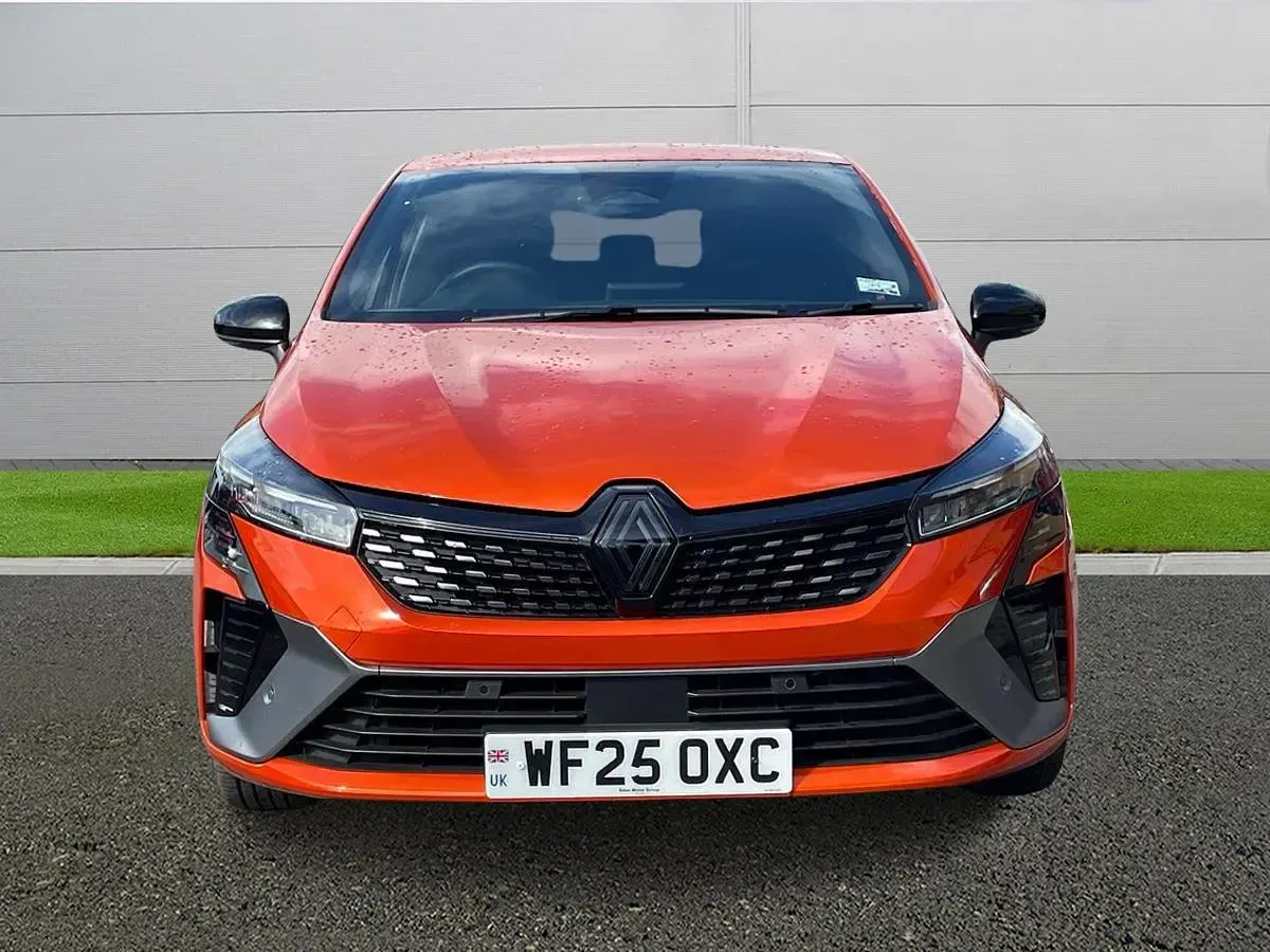 Used Renault Clio Esprit Alpine 143 HP (105 kW) 2025 Orange Hatchback