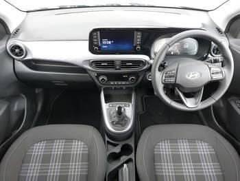 New Hyundai i10 Premium 79 HP (58 kW) 2026 Pearl  meta blue Hatchback