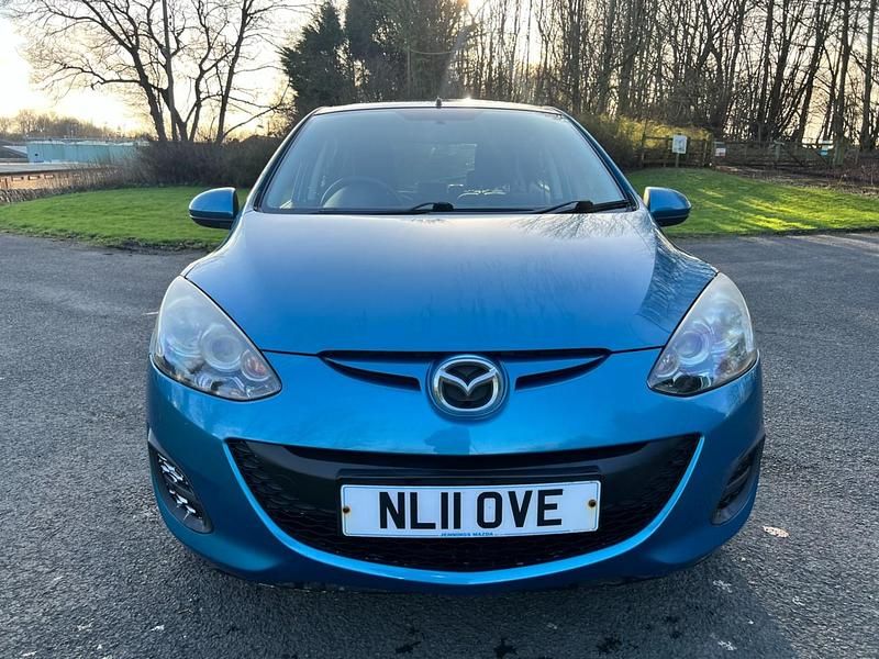 Używany Mazda 2 2011 Niebieski Hatchback