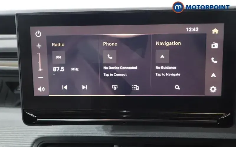Used Citroën e-C3 Aircross 83 kW (113 HP) 2025 Black SUV