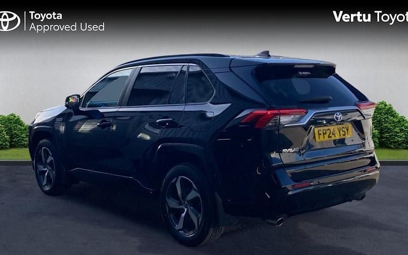 Used Toyota RAV4 Design 306 HP (225 kW) 2026 SUV