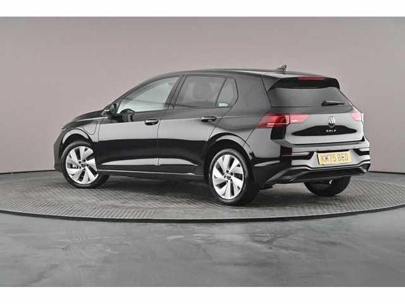 New VW Golf VIII 204 HP (150 kW) 2025