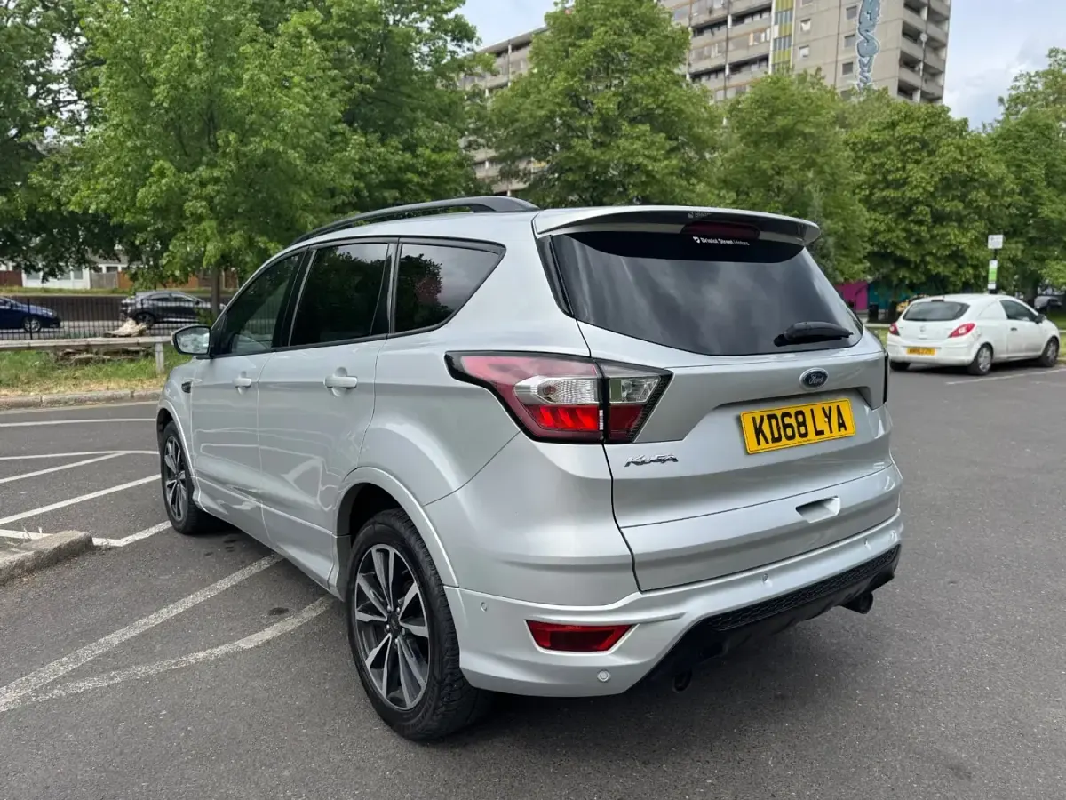 Used Ford Kuga ST-Line 150 HP (110 kW) 2019 Silver SUV
