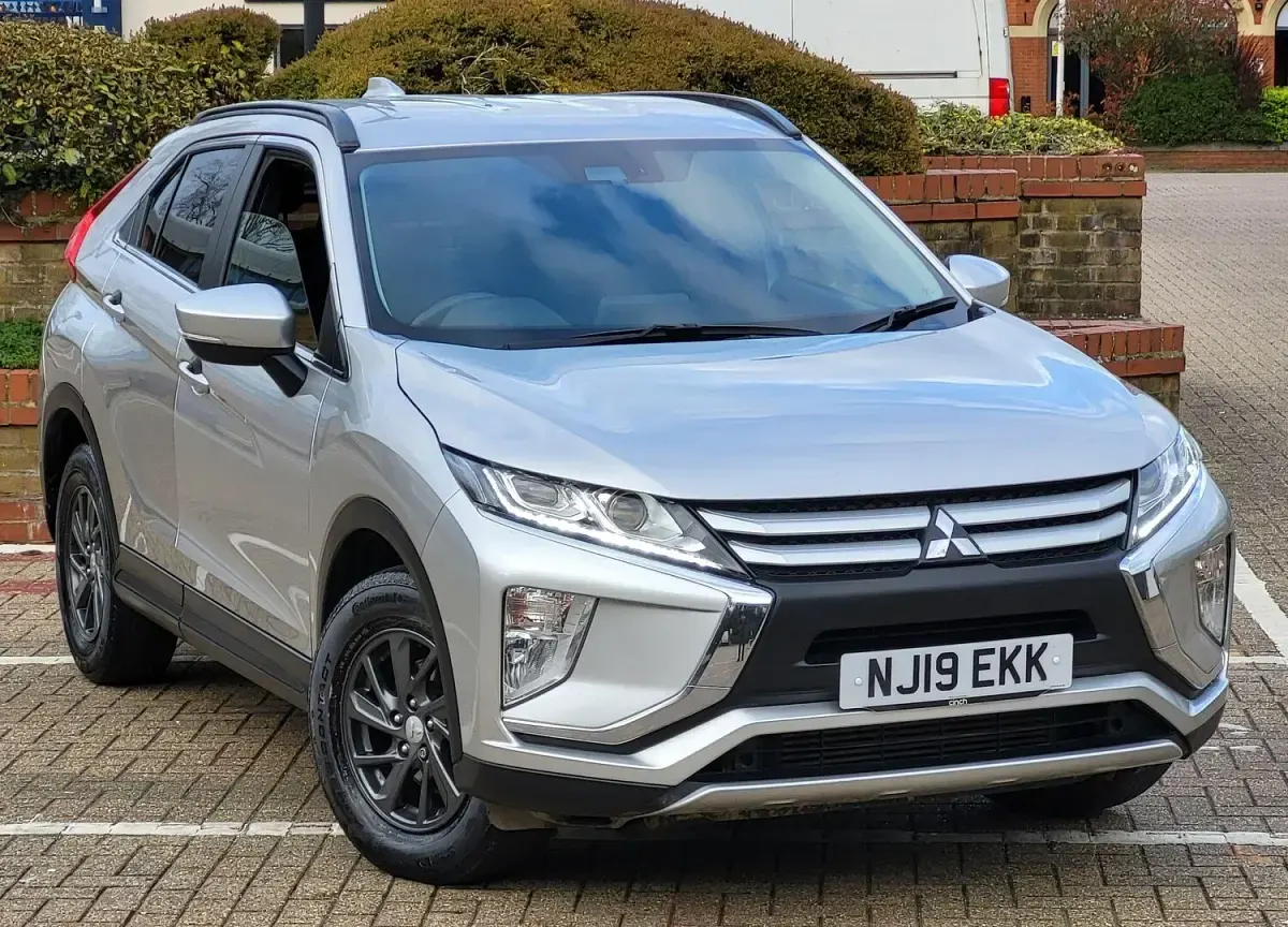Used Mitsubishi Eclipse 163 HP (119 kW) 2019 Silver Hatchback