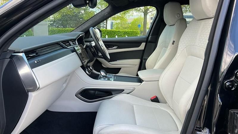 Used Jaguar F-Pace R-Dynamic 300 HP (220 kW) 2024 Black SUV