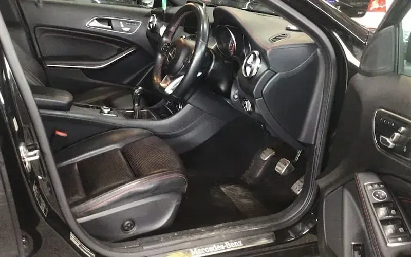 Used Mercedes GLA200 AMG line 156 HP (114 kW) 2018 Black SUV