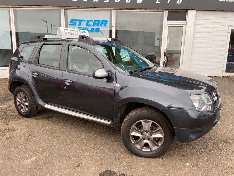 Grey Used 2018 Dacia Duster Lauréate SUV | £3,095 - Image 1/4