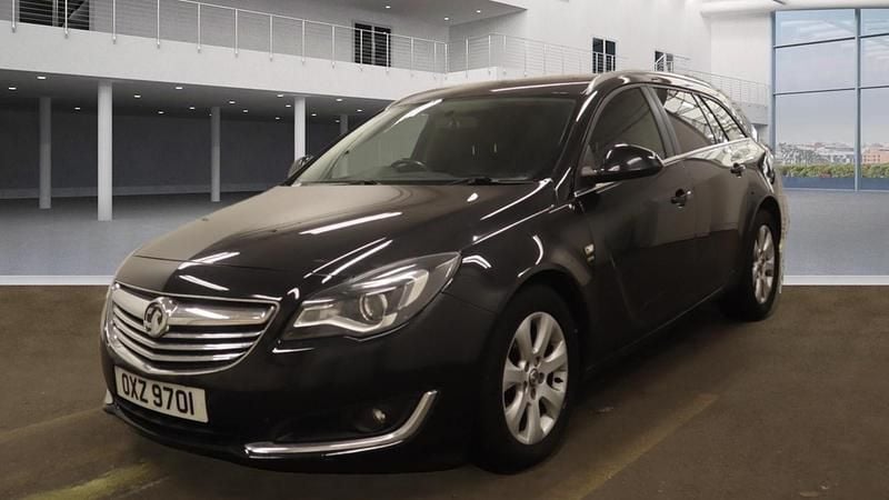 Used Vauxhall Insignia SRi 163 HP (119 kW) 2014 Black Estate