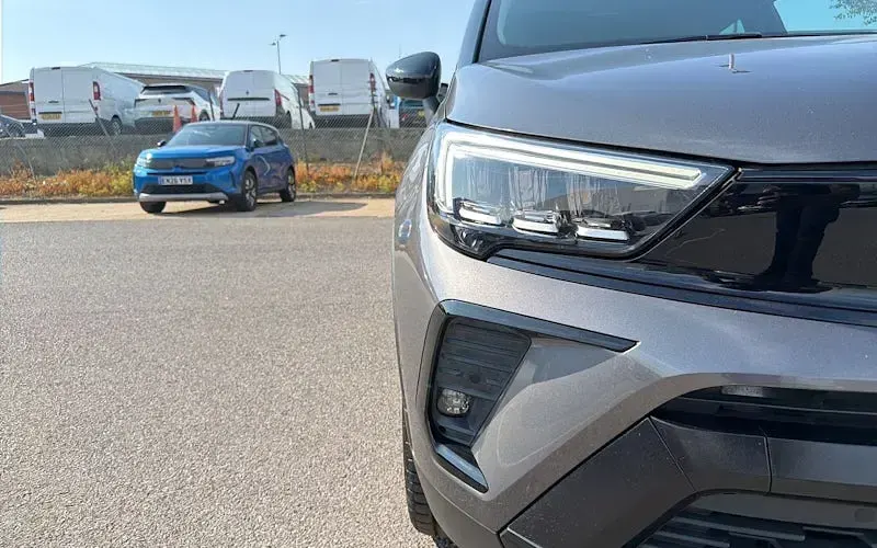 Used Vauxhall Crossland Ultimate 131 HP (96 kW) 2023 Grey SUV