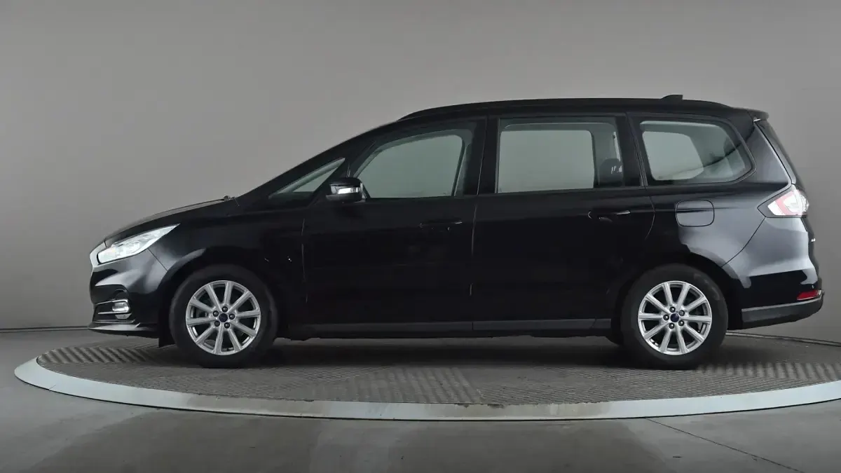 Used Ford Galaxy Zetec 150 HP (110 kW) 2023 Black MPV