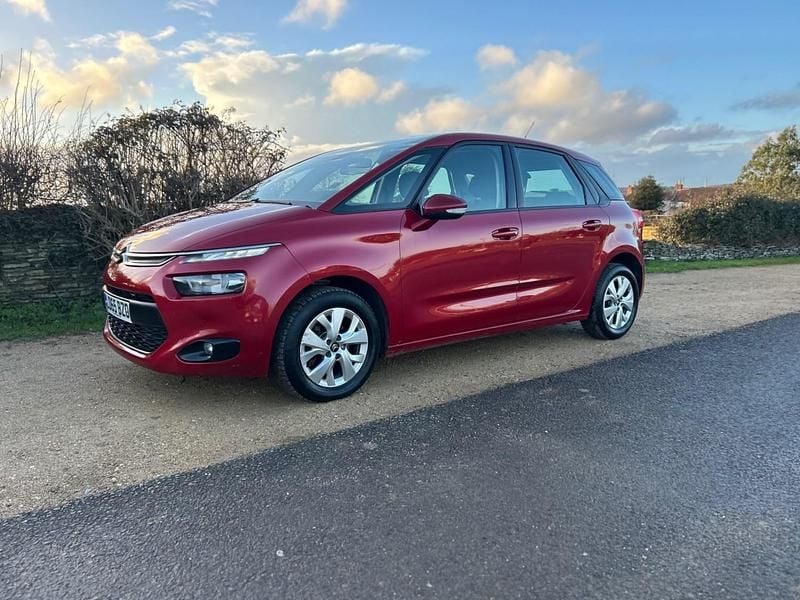 Used Citroën C4 Picasso VTR Sport 100 HP (73 kW) 2015 Red MPV