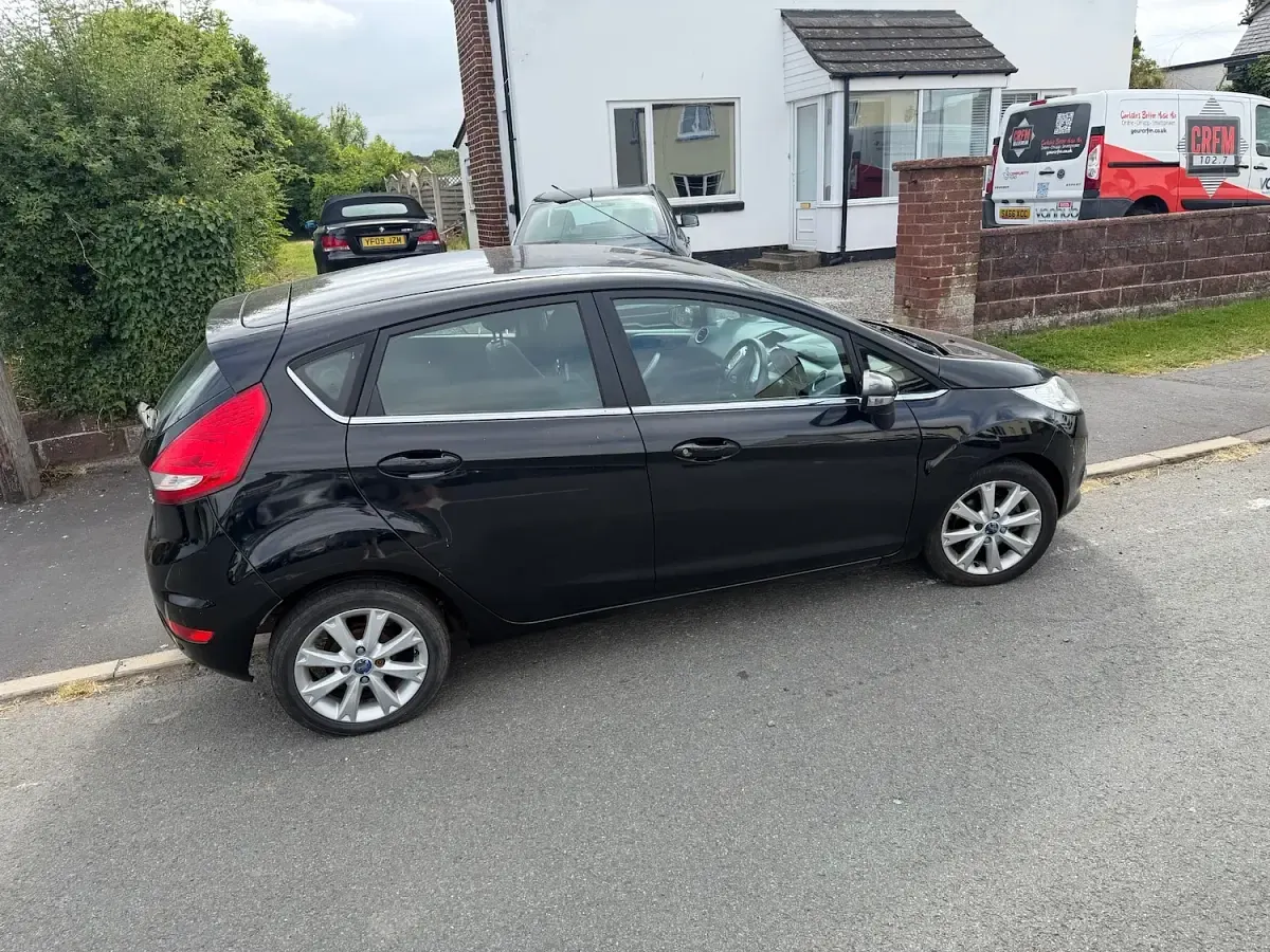 Used Ford Fiesta Zetec 96 HP (70 kW) 2009 Black Hatchback