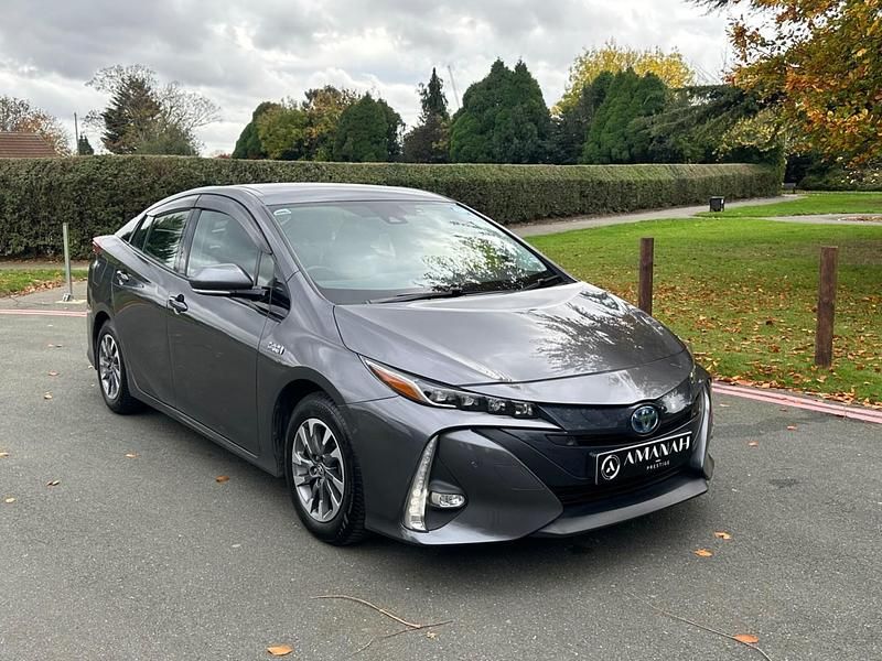 Grey Used 2022 Toyota Prius Hatchback | £18,490 - Image 1/4