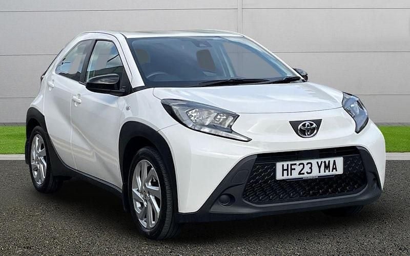 Used 2024 Toyota Aygo PURE Hatchback | £12,999 (Fair price) - Image 1/4