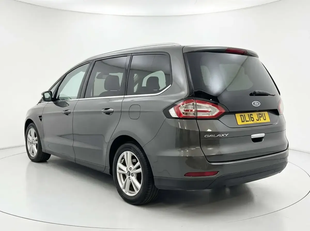 Used Ford Galaxy Titanium 150 HP (110 kW) 2016 Grey MPV