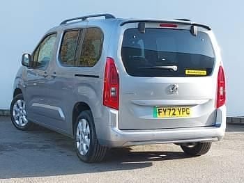 Usado Vauxhall Combo 100 kW (136 CV) 2022 Gris Monovolumen