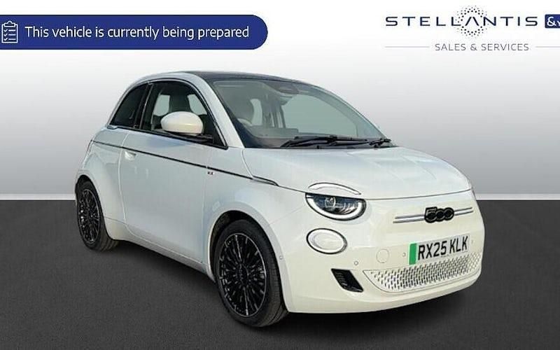 New 2025 Fiat 500e Hatchback | £21,417 - Image 1/1