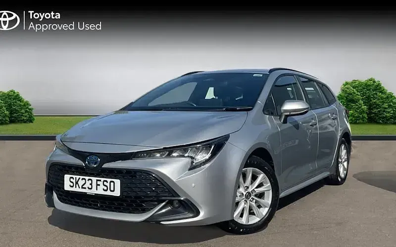 Used Toyota Corolla 140 HP (102 kW) 2026 Estate
