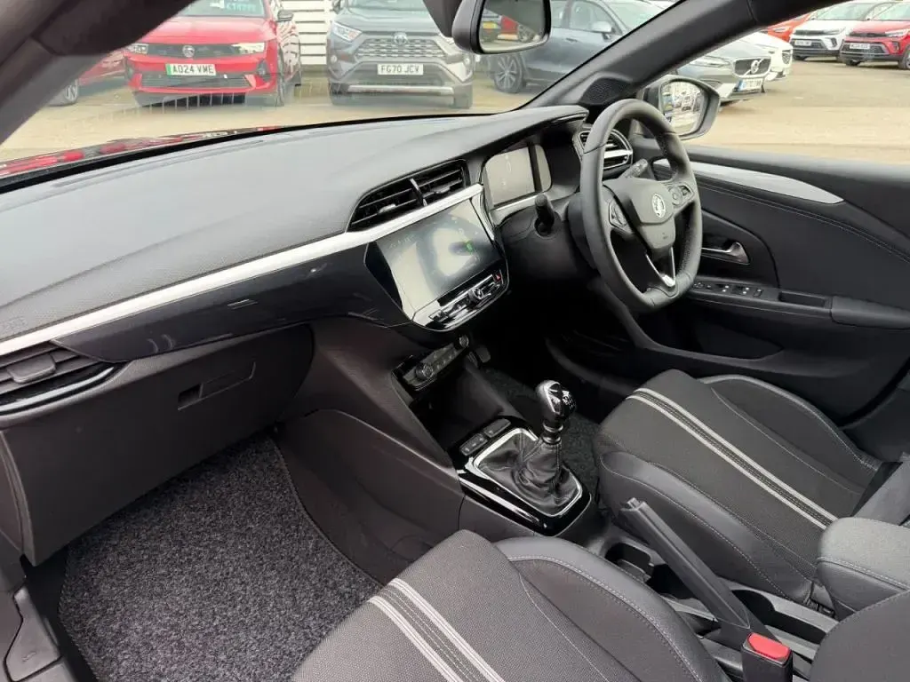 Used Vauxhall Corsa S 100 HP (73 kW) 2024 Black Hatchback
