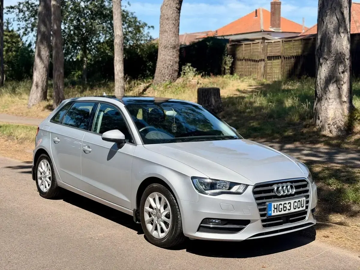 Used Audi A3 Sportback 2014 Silver Hatchback