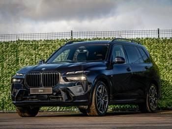 New BMW X7 M Sport 352 HP (258 kW) 2025 Black SUV