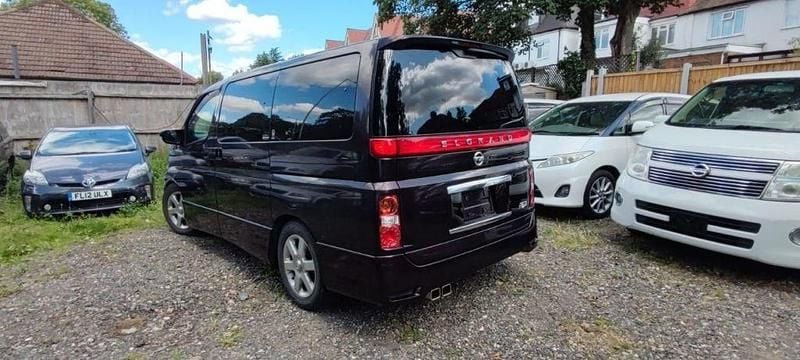 Used Nissan Elgrand 2023 Mauve/purple MPV