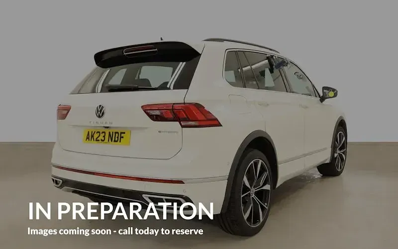 Usado VW Tiguan R-line 245 CV (180 kW) 2023 Blanco SUV